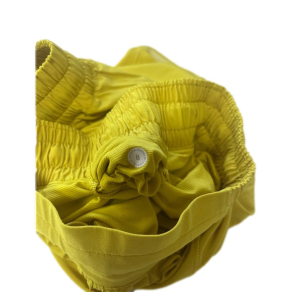 Lululemon Hotty Hot  Low-Rise Lined Short 4"
Sonic Yellow - Picture 9 of 12